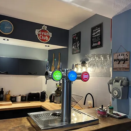 Magnifique Et Grand Loft Classe 4 Etoiles アパート ラヴラネ