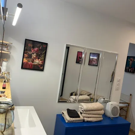 Magnifique Et Grand Loft Classe 4 Etoiles アパート ラヴラネ