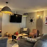 Hosanna Magnifique Grand Loft Classe 4 Etoiles דירה *