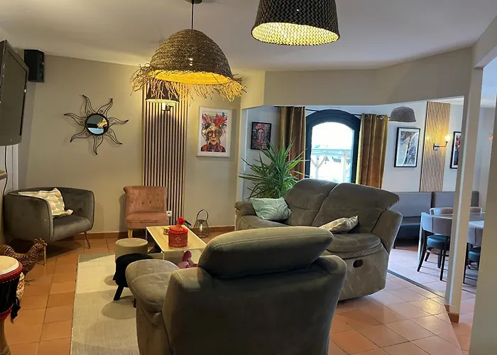 Hosanna Magnifique Grand Loft Classe 4 Etoiles Apartmán